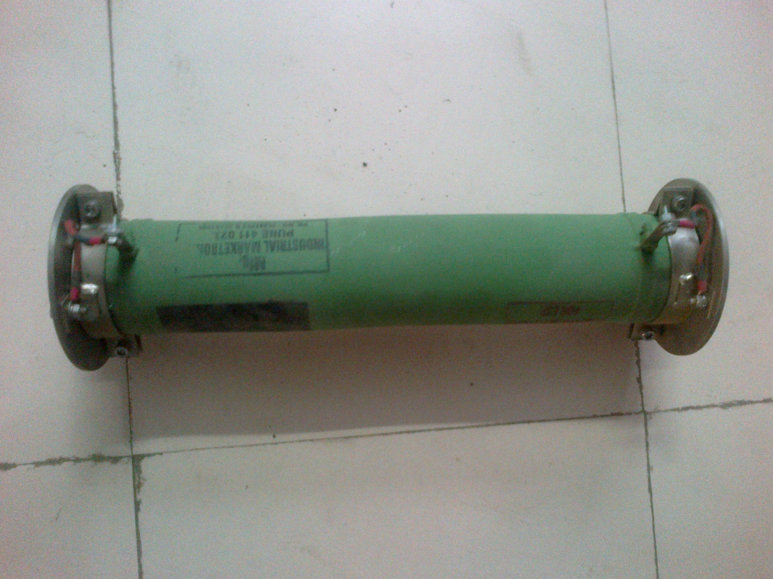 Cylindrical Insulator