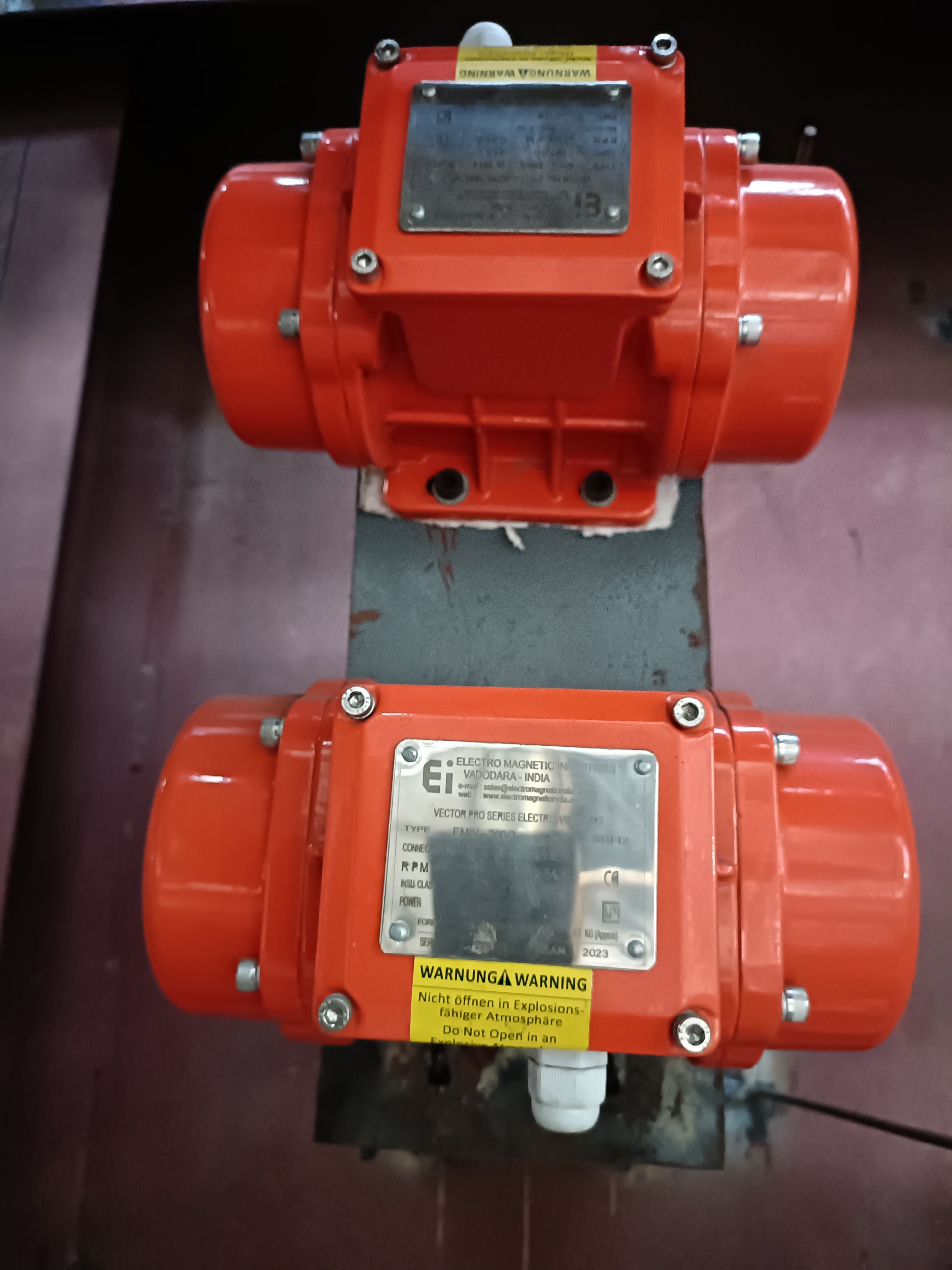 Cylindrical Insulator