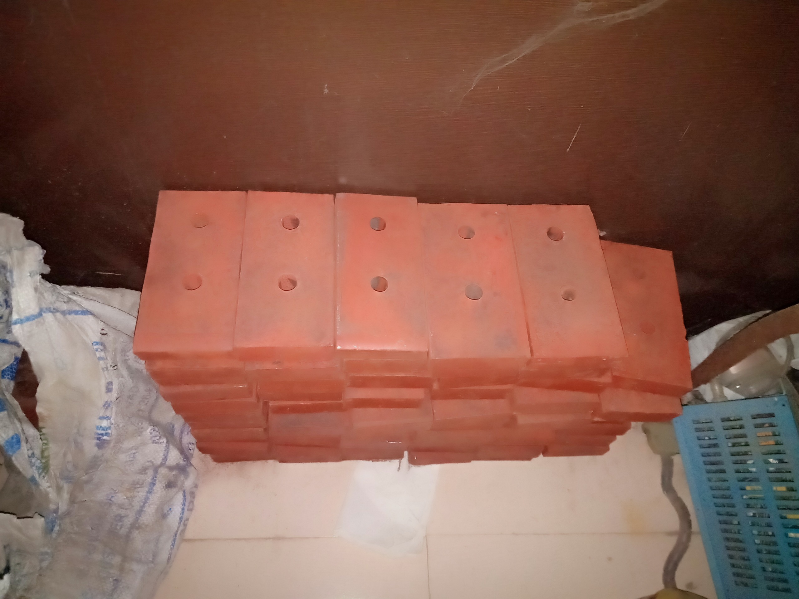 Cylindrical Insulator